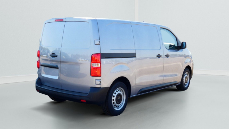 Photo 6 de l'offre de CITROEN Jumpy Fourgon M BLUEHDI 120 S&S BVM6 à 24837€ chez Carlyss automobiles Vitré
