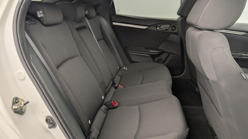 Photo 10 de l'offre de HONDA Civic 2018 CIVIC 1.0 I-VTEC 126 ELEGANCE à 14498€ chez Carlyss automobiles Vitré