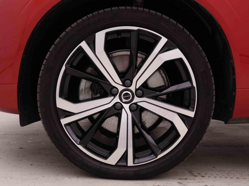 Photo 22 de l'offre de VOLVO XC60 2.0 B4 197 Geartronic Plus Dark à 51165€ chez Carlyss automobiles Vitré