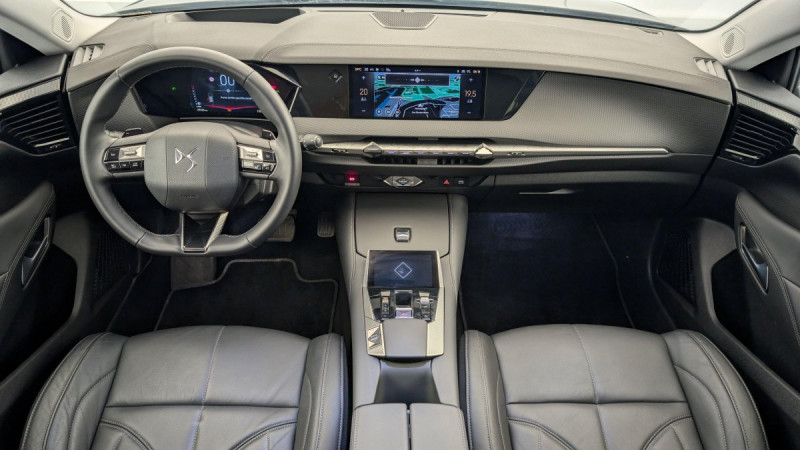 Photo 13 de l'offre de DS DS4 PureTech 130 EAT8 Rivoli à 23438€ chez Carlyss automobiles Vitré