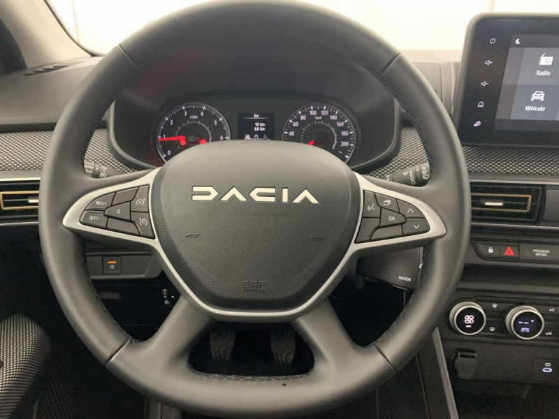 Photo 15 de l'offre de DACIA Sandero TCe 90 GSR2 Stepway Expression à 16798€ chez Carlyss automobiles Vitré