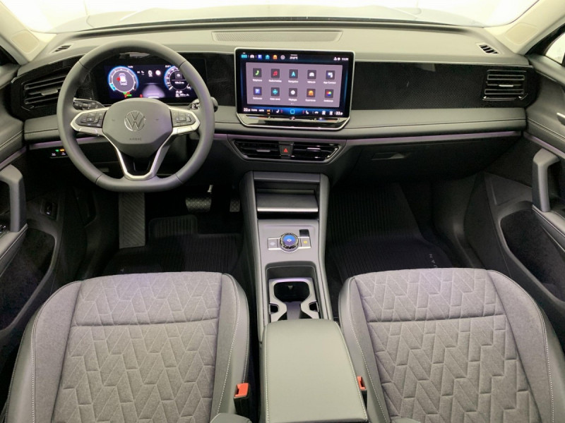 Photo 12 de l'offre de VOLKSWAGEN TIGUAN NOUVEAU 1.5 eTSI 150CV DSG7 LIFE PLUS à 37998€ chez Carlyss automobiles Vitré