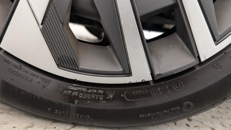 Photo 23 de l'offre de PEUGEOT 208 PureTech 75 S&S BVM5 Active à 13620€ chez Carlyss automobiles Vitré