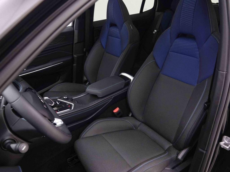 Photo 8 de l'offre de Lynk&Co 01 1.5 PHEV 261 ch DCTH7 à 29198€ chez Carlyss automobiles Vitré