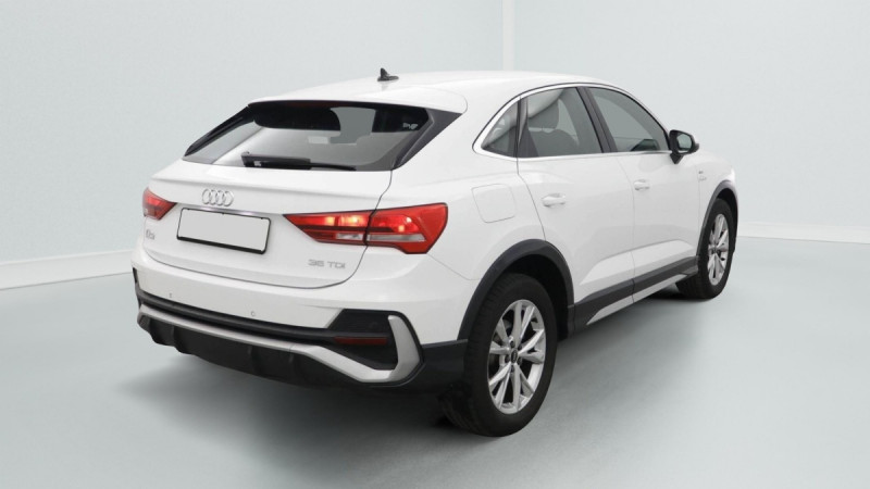 Photo 7 de l'offre de AUDI Q3 Sportback Q3 Sportback 35 TDI 150 ch S tronic 7 S line à 39598€ chez Carlyss automobiles Vitré