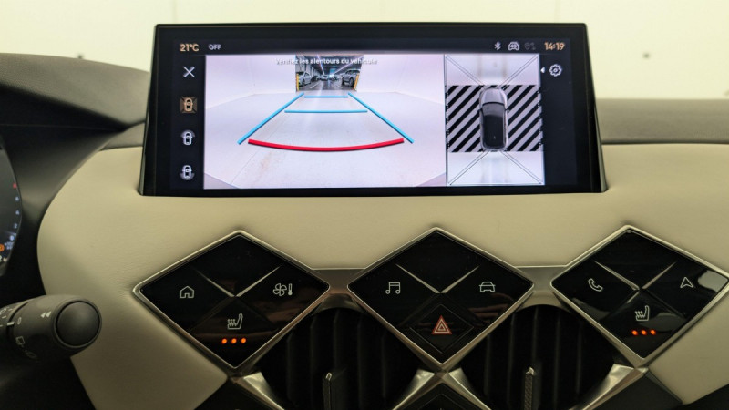 Photo 12 de l'offre de DS DS3 PureTech 130 EAT8 Esprit de Voyage à 21556€ chez Carlyss automobiles Vitré