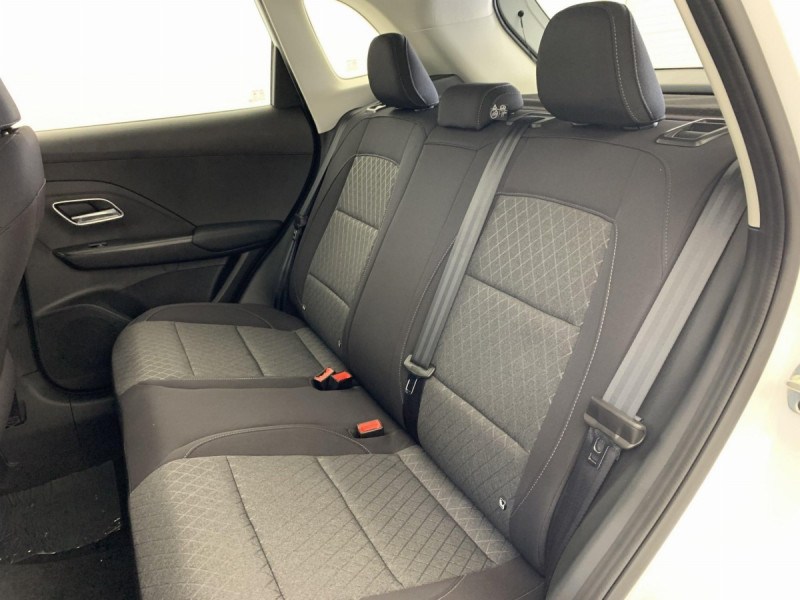 Photo 16 de l'offre de MG Motor ZS 1.5 L Hybrid+ 197 ch Comfort à 21598€ chez Carlyss automobiles Vitré