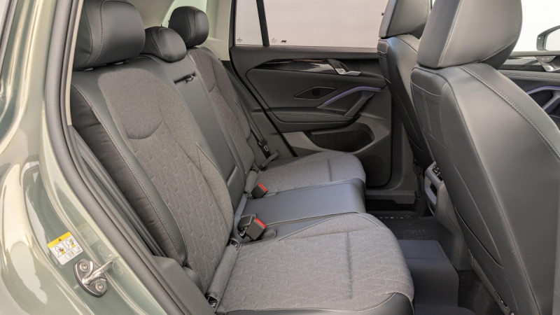 Photo 10 de l'offre de VOLKSWAGEN TIGUAN NOUVEAU 1.5 eTSI 150CV DSG7 LIFE PLUS à 39998€ chez Carlyss automobiles Vitré