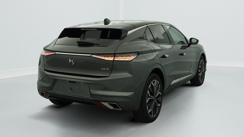 Photo 7 de l'offre de DS DS4 PureTech 130 EAT8 Rivoli à 25317€ chez Carlyss automobiles Vitré