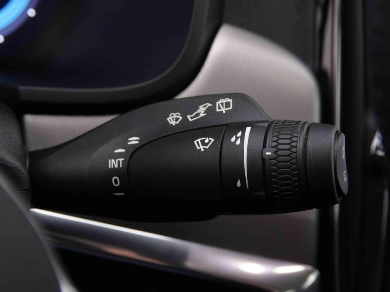 Photo 20 de l'offre de VOLVO V90 2.0 T6 PHEV 350 AWD 18gr Inscription à 37203€ chez Carlyss automobiles Vitré