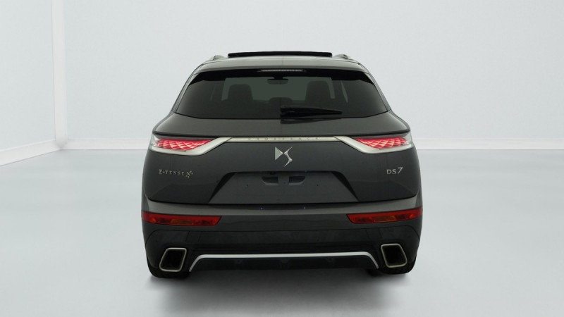 Photo 6 de l'offre de DS DS7 Crossback Hybride E-Tense 300 EAT8 4x4 Rivoli à 29080€ chez Carlyss automobiles Vitré