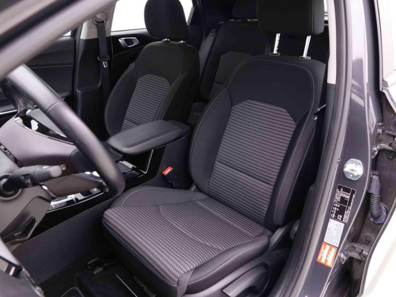 Photo 7 de l'offre de KIA Xceed 1.6 PHEV DCT Edition à 22202€ chez Carlyss automobiles Vitré