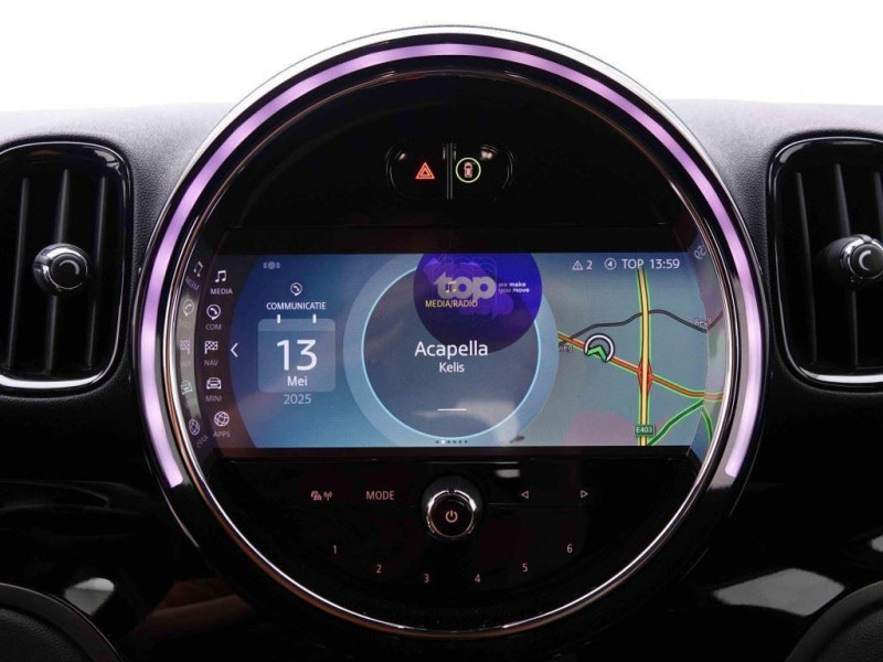 Photo 14 de l'offre de Mini Countryman SE 1.5 PHEV Steptronic AWD Business Edition+Leather+LED+Navi à 28398€ chez Carlyss automobiles Vitré