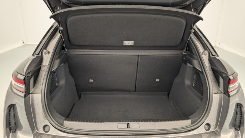 Photo 11 de l'offre de DS DS3 PureTech 130 EAT8 Opera à 23168€ chez Carlyss automobiles Vitré