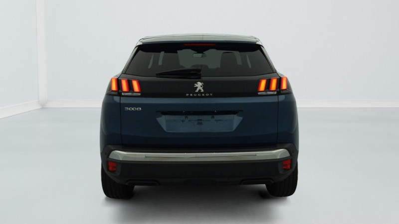 Photo 6 de l'offre de PEUGEOT 3008 PureTech 130ch S&S BVM6 Allure Pack à 19879€ chez Carlyss automobiles Vitré