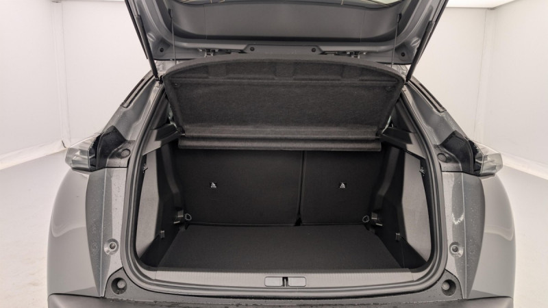 Photo 5 de l'offre de PEUGEOT 2008 Hybrid 145 e-DCS6 Allure à 26418€ chez Carlyss automobiles Vitré