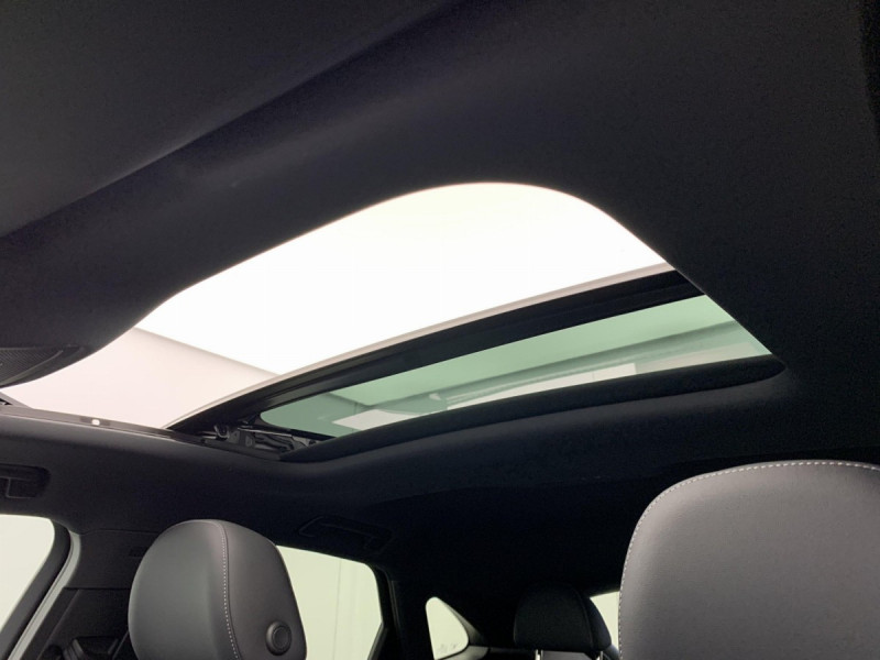 Photo 21 de l'offre de AUDI Q3 Sportback 35 TDI 150 ch S tronic 7 S line à 48598€ chez Carlyss automobiles Vitré