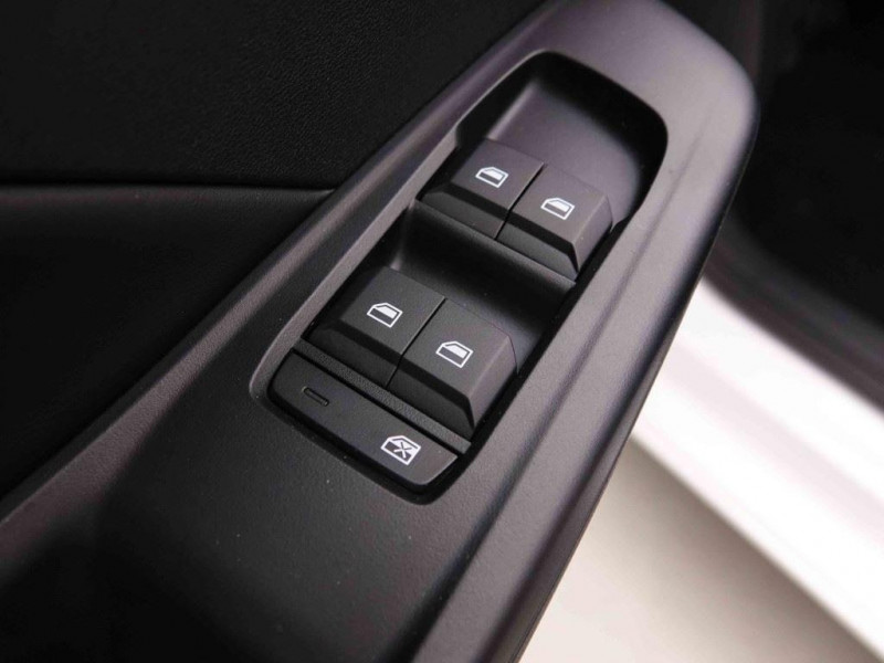 Photo 8 de l'offre de MG Motor MG3 1.5i 115 Comfort à 18879€ chez Carlyss automobiles Vitré