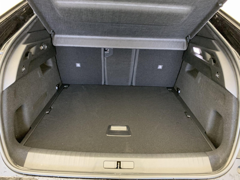 Photo 11 de l'offre de PEUGEOT 3008 Hybrid 145 e-DCS6 Allure à 28998€ chez Carlyss automobiles Vitré