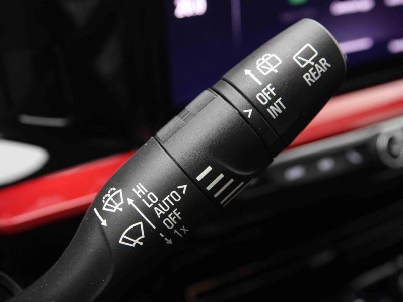 Photo 15 de l'offre de OPEL Mokka-e 50 kWh GS-Line à 24698€ chez Carlyss automobiles Vitré