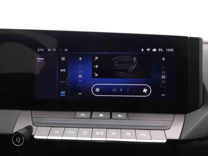 Photo 9 de l'offre de OPEL Astra 1.2 T 130 Automaat SportsTourer Edition à 23734€ chez Carlyss automobiles Vitré