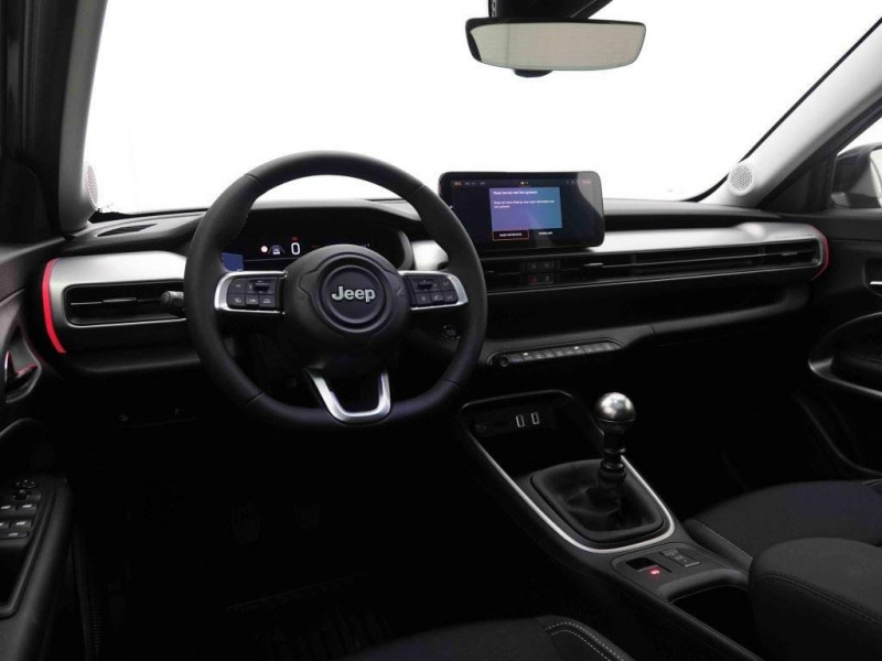 Photo 9 de l'offre de Jeep Avenger 1.2T 100 Summit à 27462€ chez Carlyss automobiles Vitré