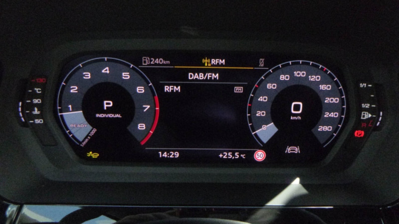 Photo 5 de l'offre de AUDI A3 SPORTBACK A3 Sportback TFSI 150 S line à 37398€ chez Carlyss automobiles Vitré