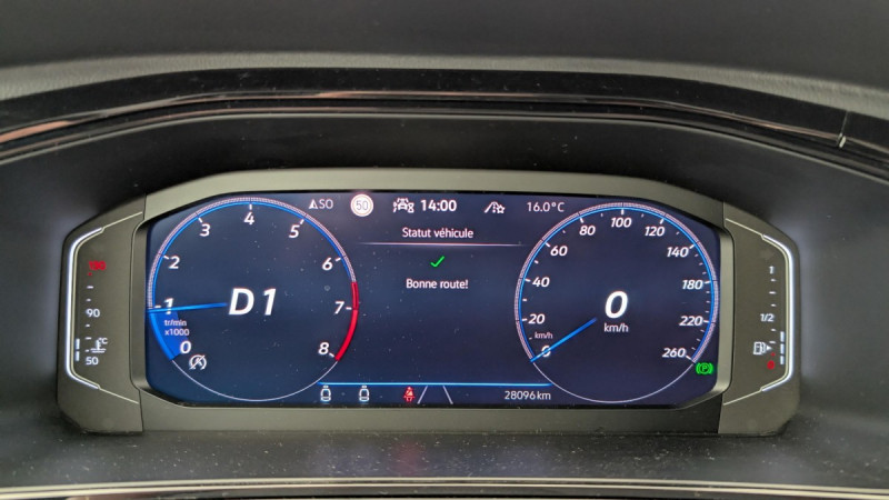 Photo 22 de l'offre de Volkswagen T-roc Cabriolet 1.5 TSI EVO 150 START/STOP DSG7 R-LINE à 29233€ chez Carlyss automobiles Vitré