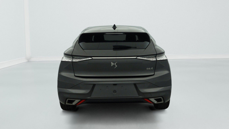 Photo 6 de l'offre de DS DS4 PureTech 130 EAT8 Rivoli à 22506€ chez Carlyss automobiles Vitré