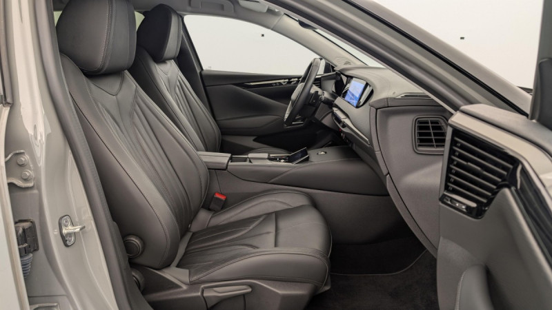 Photo 9 de l'offre de DS DS4 PureTech 130 EAT8 Rivoli à 24449€ chez Carlyss automobiles Vitré