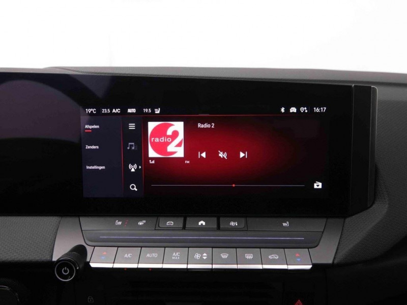 Photo 11 de l'offre de OPEL Astra 1.5 TURBO D 130 BVA8 GS LINE à 25198€ chez Carlyss automobiles Vitré