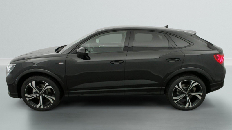 Photo 4 de l'offre de AUDI Q3 Sportback 35 TDI 150 ch S tronic 7 S line plus à 47998€ chez Carlyss automobiles Vitré