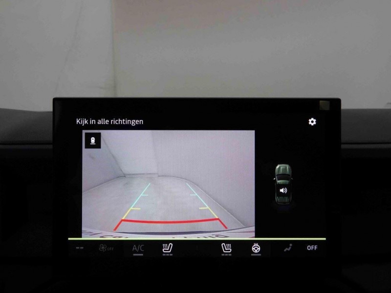 Photo 9 de l'offre de DACIA DUSTER 1.2 Mild Hybrid 130 Journey à 26688€ chez Carlyss automobiles Vitré