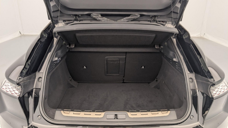 Photo 11 de l'offre de DS DS4 PureTech 130 EAT8 Rivoli à 25027€ chez Carlyss automobiles Vitré