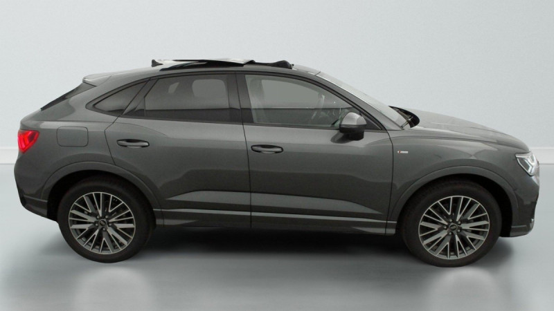 Photo 8 de l'offre de AUDI Q3 Sportback 35 TDI 150 ch S tronic 7 S line à 47998€ chez Carlyss automobiles Vitré