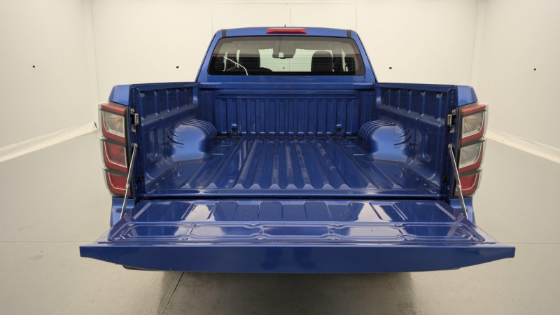 Photo 11 de l'offre de ISUZU D-MAX 1.9 4X4 SPACE CAB N60 NSPORT  AT à 45846€ chez Carlyss automobiles Vitré