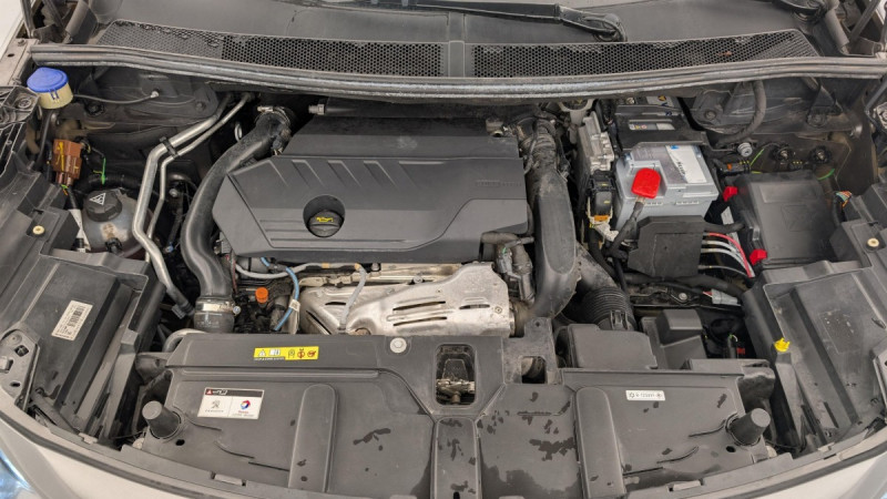 Photo 22 de l'offre de PEUGEOT 3008 Puretech 180ch S&S EAT8 GT Line à 15543€ chez Carlyss automobiles Vitré