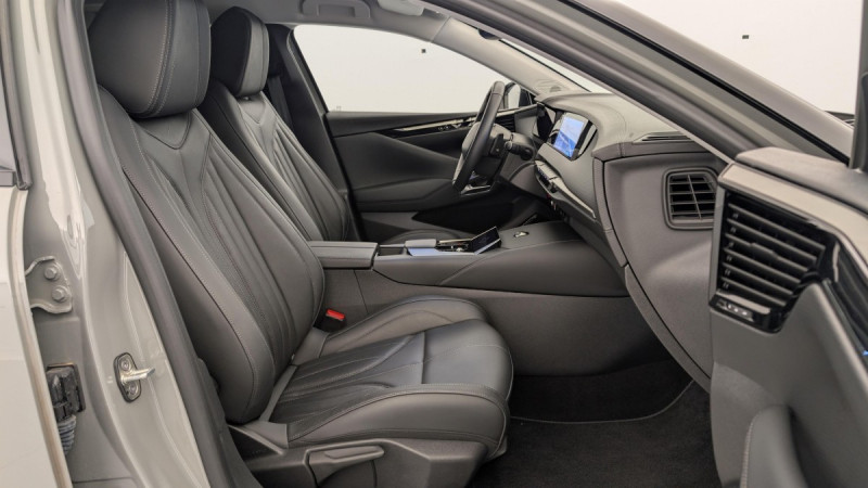 Photo 5 de l'offre de DS DS4 PureTech 130 EAT8 Rivoli à 22859€ chez Carlyss automobiles Vitré