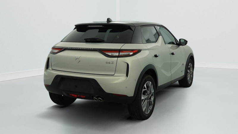 Photo 5 de l'offre de DS DS3 PureTech 130 EAT8 Esprit de Voyage à 21556€ chez Carlyss automobiles Vitré