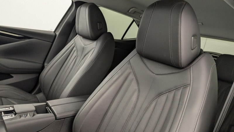 Photo 16 de l'offre de DS DS4 PureTech 130 EAT8 Rivoli à 24972€ chez Carlyss automobiles Vitré