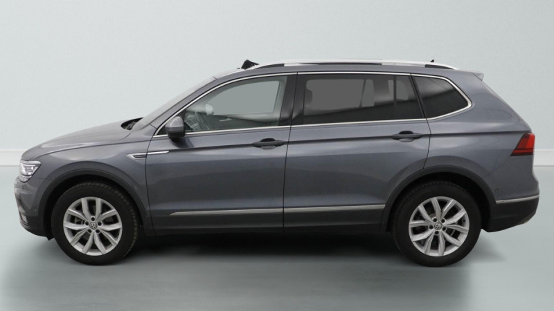 Photo 3 de l'offre de VOLKSWAGEN Tiguan Allspace Tiguan Allspace 1.5 TSI 150 EVO DSG7 Carat à 34598€ chez Carlyss automobiles Vitré