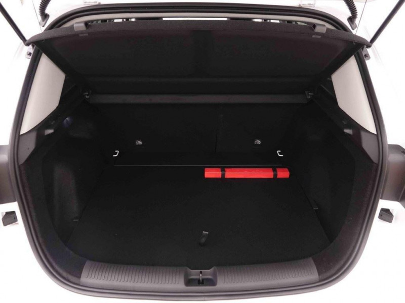 Photo 4 de l'offre de MG Motor ZS 1.5i 115 Comfort à 23534€ chez Carlyss automobiles Vitré