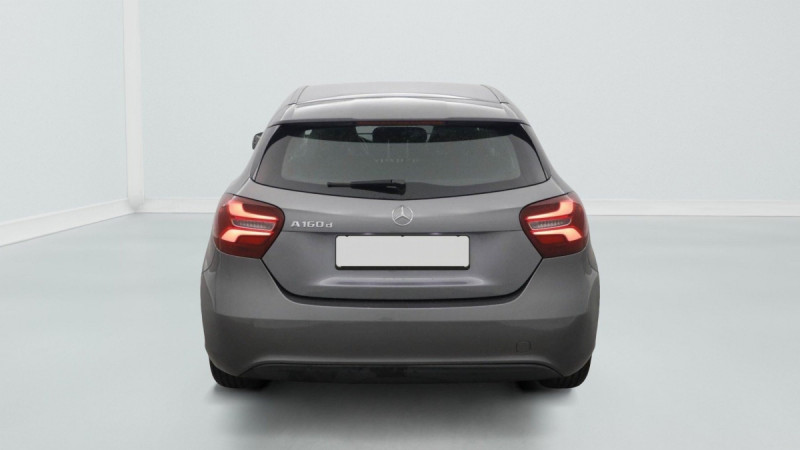 Photo 4 de l'offre de MERCEDES-BENZ CLASSE A BUSINESS CLASSE A 160 D 7G-DCT BUSINESS EDITION à 20598€ chez Carlyss automobiles Vitré