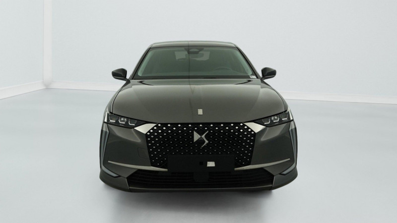 Photo 2 de l'offre de DS DS4 PureTech 130 EAT8 Rivoli à 23355€ chez Carlyss automobiles Vitré