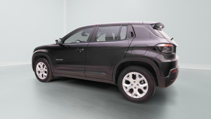 Photo 4 de l'offre de Jeep Avenger 1.2 Turbo T3 100 ch Altitude à 23698€ chez Carlyss automobiles Vitré