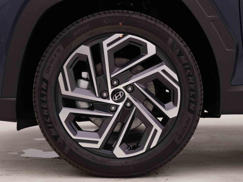 Photo 21 de l'offre de HYUNDAI Tucson 1.6 T-GDI 160 MHEV DCT Shine à 36923€ chez Carlyss automobiles Vitré