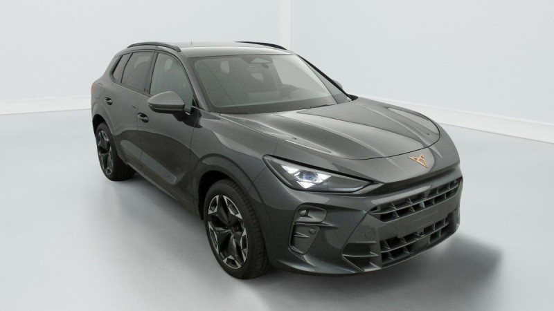 Photo 1 de l'offre de Cupra Terramar 1.5 eTSI Hybrid 150 ch DSG7 V à 35998€ chez Carlyss automobiles Vitré