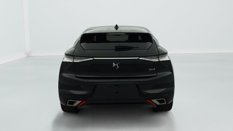 Photo 6 de l'offre de DS DS4 PureTech 130 EAT8 Rivoli à 23025€ chez Carlyss automobiles Vitré