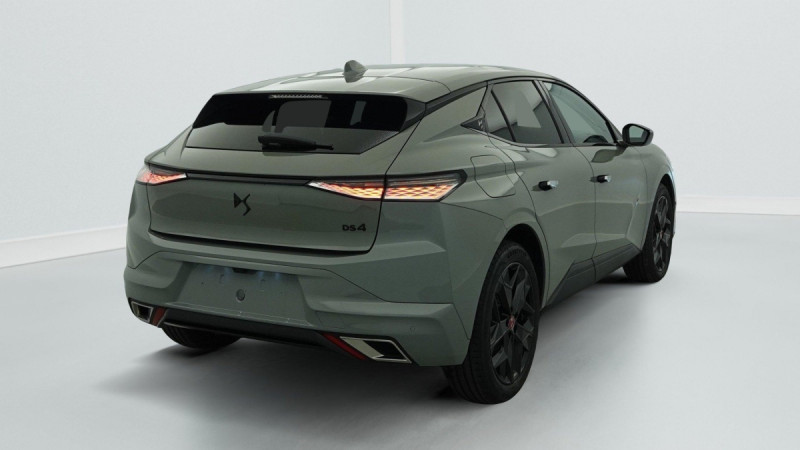 Photo 7 de l'offre de DS DS4 PureTech 130 EAT8 Performance Line+ à 24519€ chez Carlyss automobiles Vitré