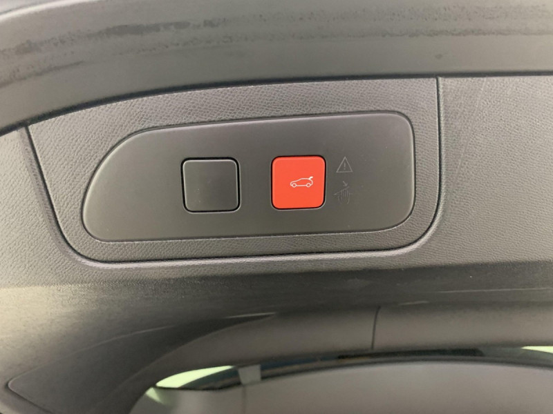Photo 12 de l'offre de DS DS7 BlueHDi 130 EAT8 Pallas à 33998€ chez Carlyss automobiles Vitré